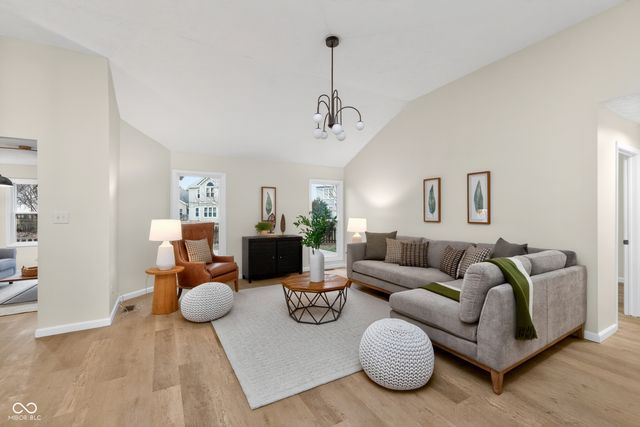 8764 Sugar Pine Point, Indianapolis, IN 46256