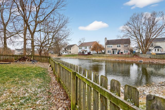 8764 Sugar Pine Point, Indianapolis, IN 46256