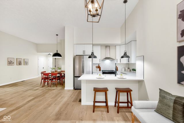 8764 Sugar Pine Point, Indianapolis, IN 46256