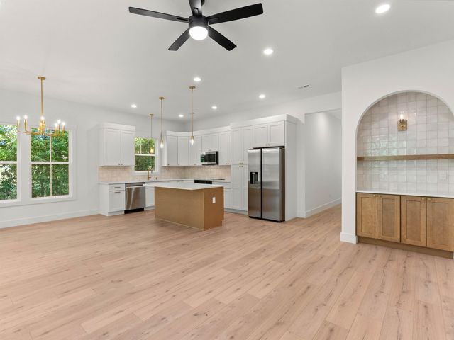 207 Love Springs Road, Cowpens, SC 29330