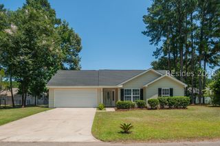 33 Austrian Pine, Ridgeland, SC 29936