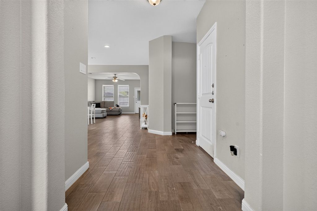 917 Doe Meadow Drive, Fort Worth, TX 76028 — photo 5