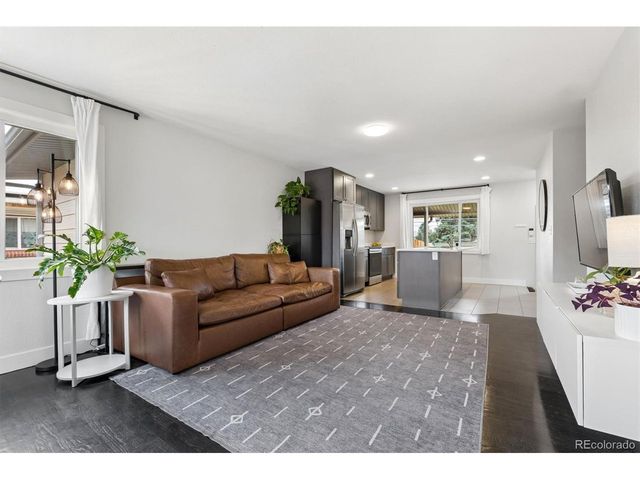 300 W Midway Blvd, Broomfield, CO 80020