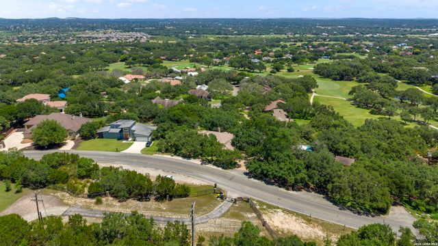 7621 DIETZ ELKHORN RD, Boerne, TX 78015