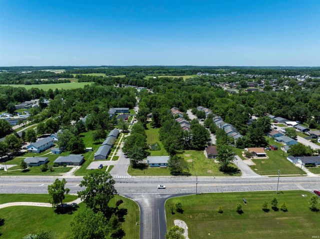 1530 & 1540 S Curry Pike, Bloomington, IN 47403