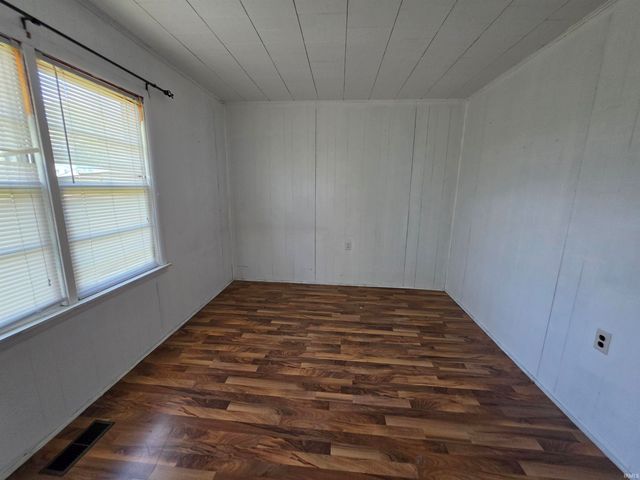 1530 & 1540 S Curry Pike, Bloomington, IN 47403