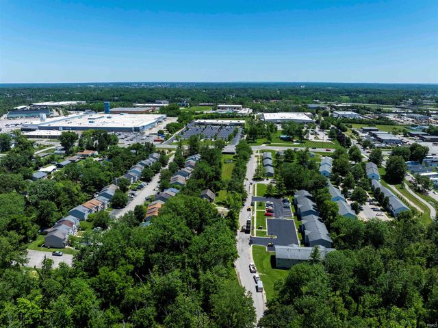 1530 & 1540 S Curry Pike, Bloomington, IN 47403