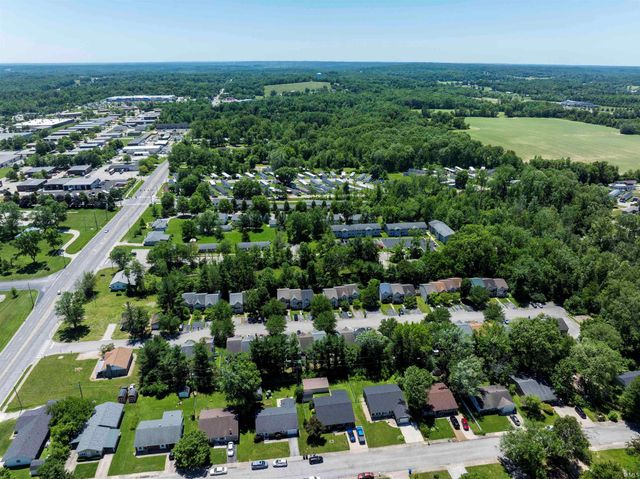 1530 & 1540 S Curry Pike, Bloomington, IN 47403