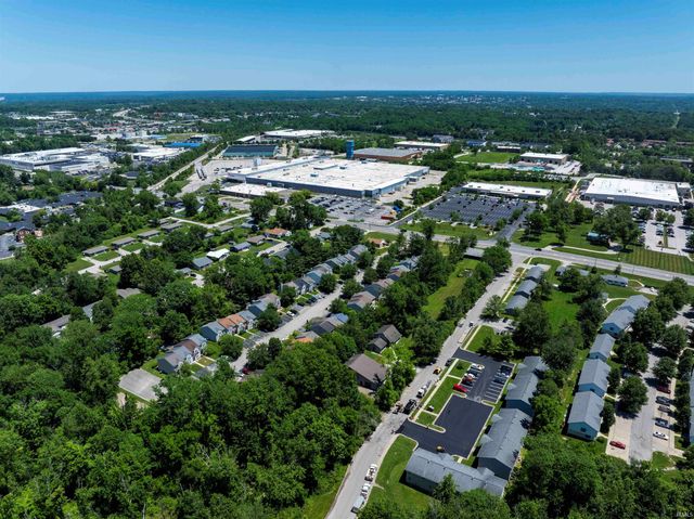 1530 & 1540 S Curry Pike, Bloomington, IN 47403