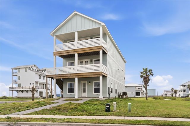 8118 Beach Break Dr, Corpus Christi, TX 78418