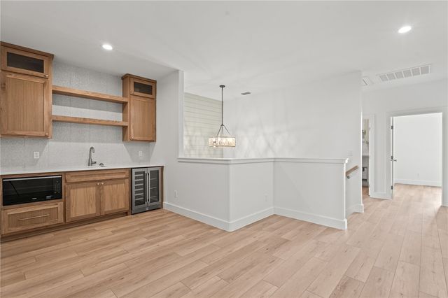 8118 Beach Break Dr, Corpus Christi, TX 78418