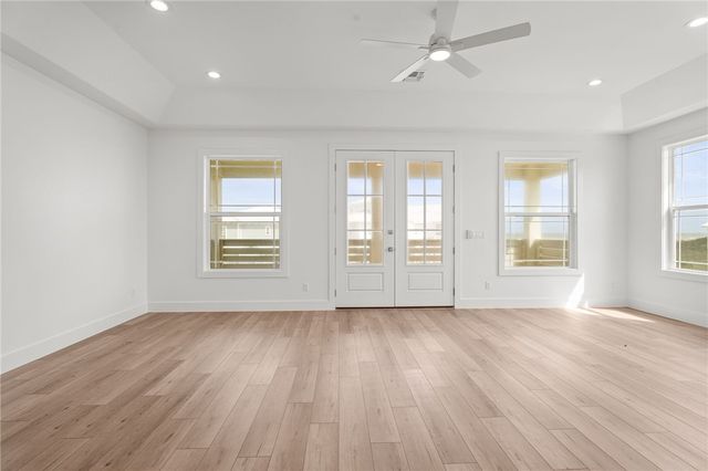 8118 Beach Break Dr, Corpus Christi, TX 78418
