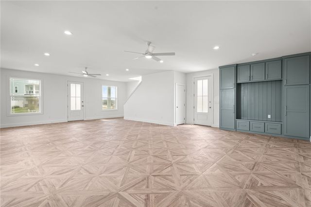 8118 Beach Break Dr, Corpus Christi, TX 78418