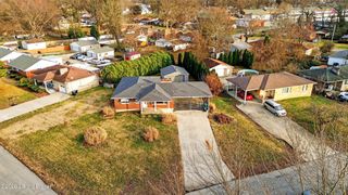 4707 Spen Lea Rd, Louisville, KY 40216