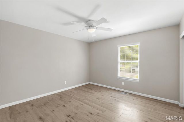 41 Village Circle Drive, Winfield, MO 63389