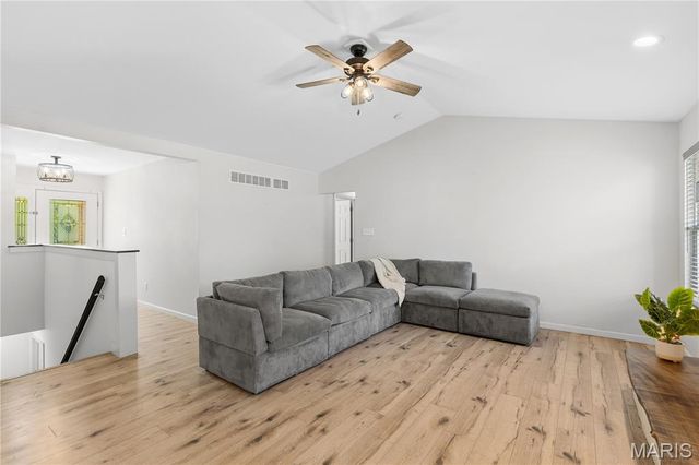 41 Village Circle Drive, Winfield, MO 63389