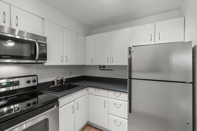 20 Radcliffe 105, Boston, MA 02134