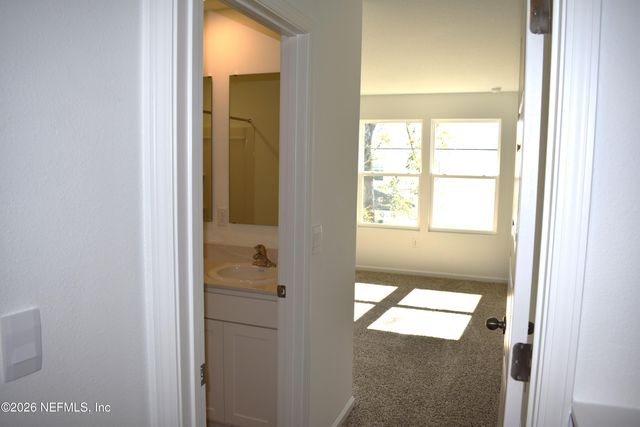 5692 COPPERS EDGE Lane, Jacksonville, FL 32254