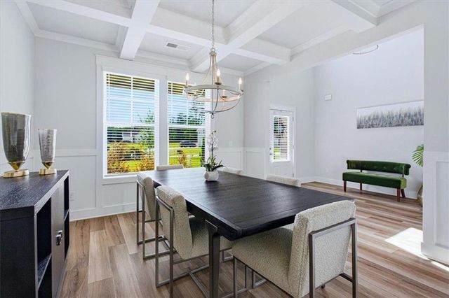 2 Whites Pond Road, Moreland, GA 30259