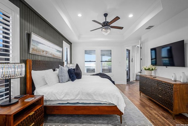 889 Glenn, Canyon Lake, TX 78133