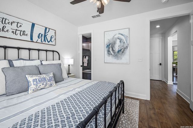 889 Glenn, Canyon Lake, TX 78133