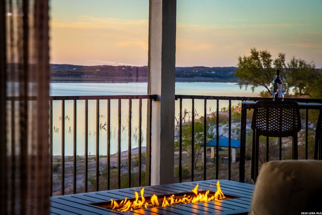 889 Glenn, Canyon Lake, TX 78133