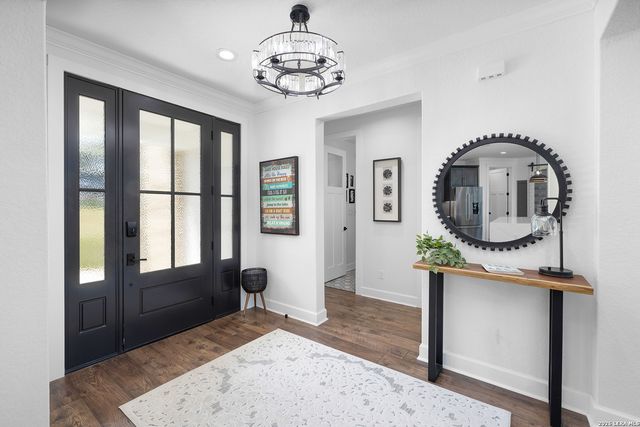 889 Glenn, Canyon Lake, TX 78133