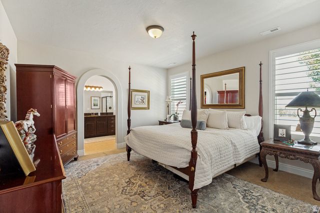 1003 N BEXLEY DR, North Salt Lake, UT 84054