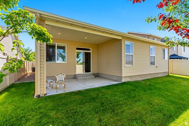 1003 N BEXLEY DR, North Salt Lake, UT 84054