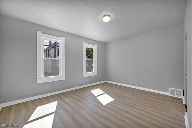 5101 Dalton Avenue, Cleveland, OH 44127