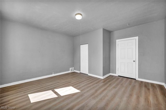 5101 Dalton Avenue, Cleveland, OH 44127