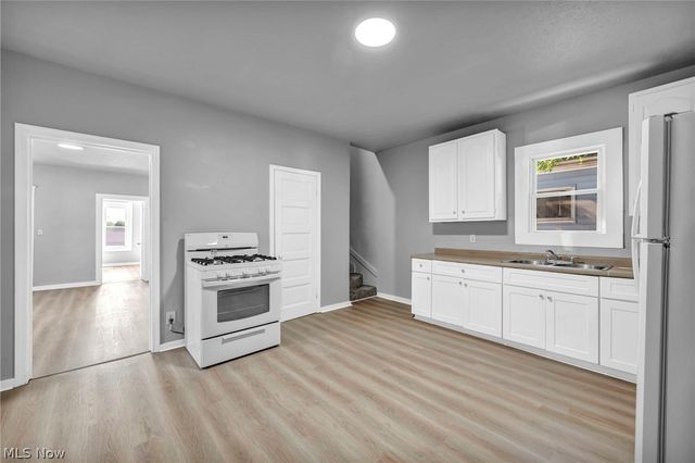 5101 Dalton Avenue, Cleveland, OH 44127