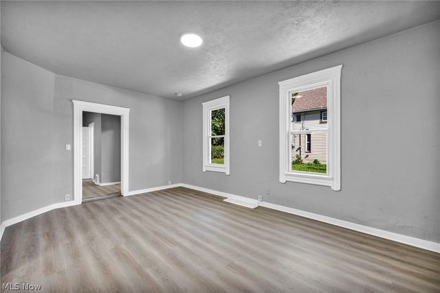 5101 Dalton Avenue, Cleveland, OH 44127