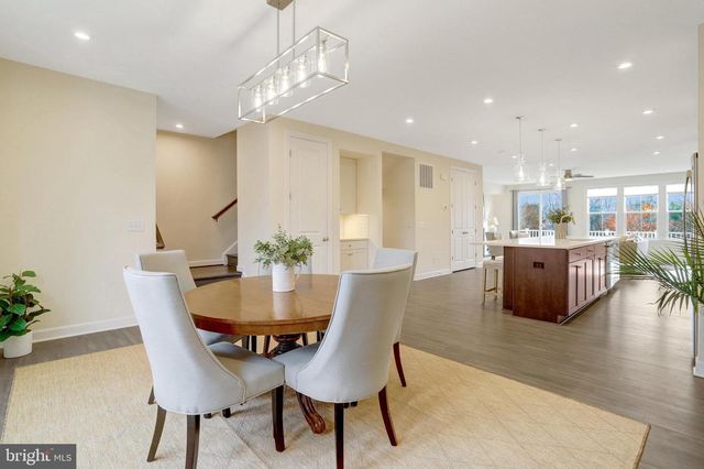 2535 JAMES DAVID WAY, Alexandria, VA 22306