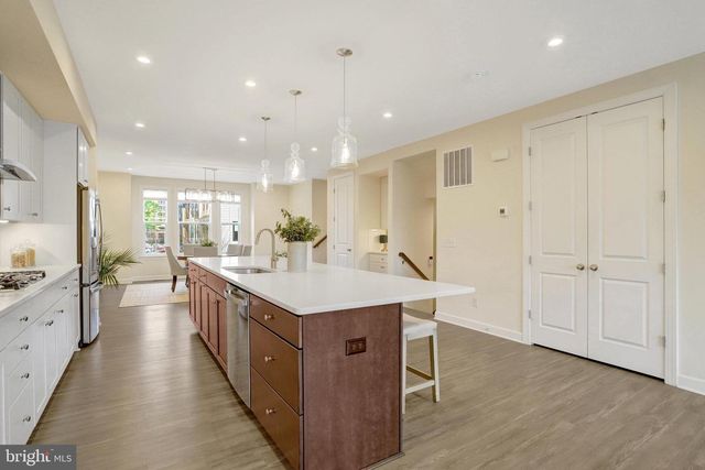 2535 JAMES DAVID WAY, Alexandria, VA 22306