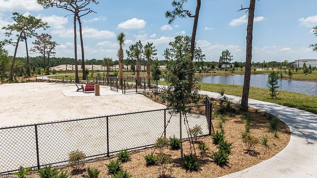 Image 23 of property listing at 969 LADYFISH TRAIL, St Cloud, FL 34771