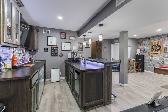 1025 Claremont Dr, Columbia, TN 38401