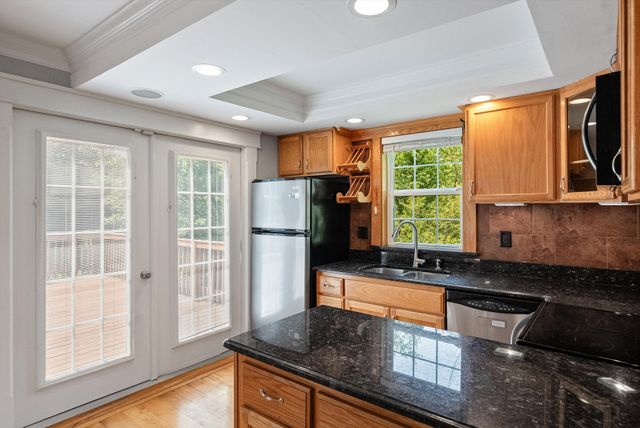 199 Maplemere Dr, Clarksville, TN 37040