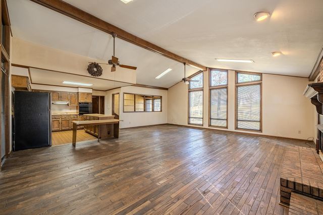 1355 CHURCH ST, Savannah, TN 38372