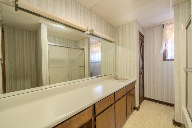 1355 CHURCH ST, Savannah, TN 38372