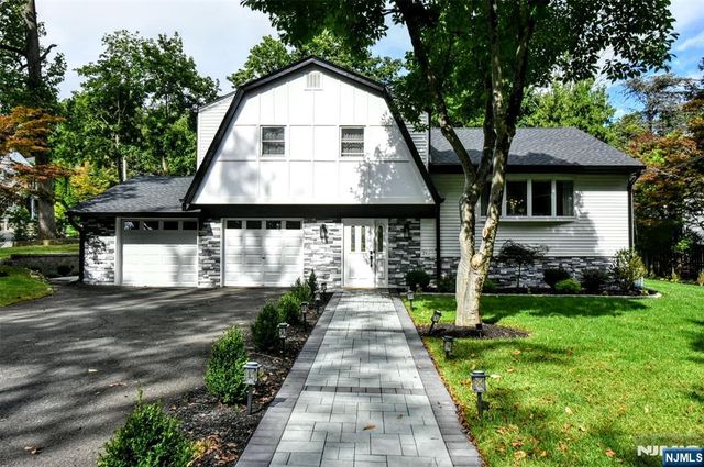 21 Branton Street, Park Ridge, NJ 07656