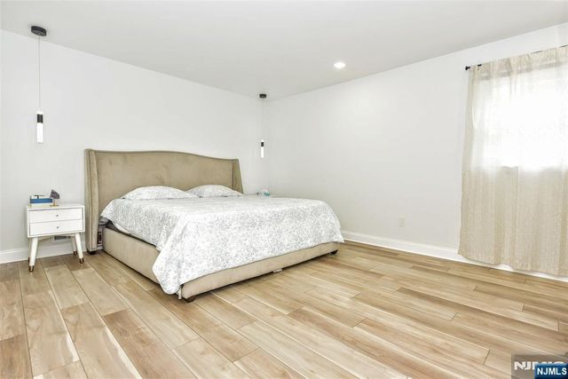 21 Branton Street, Park Ridge, NJ 07656