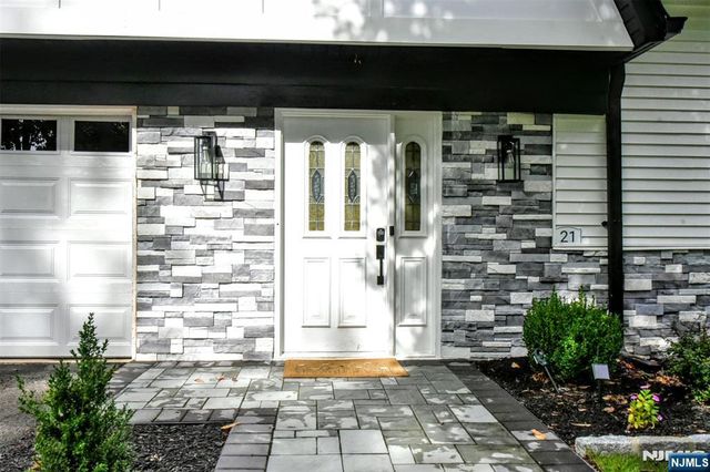 21 Branton Street, Park Ridge, NJ 07656