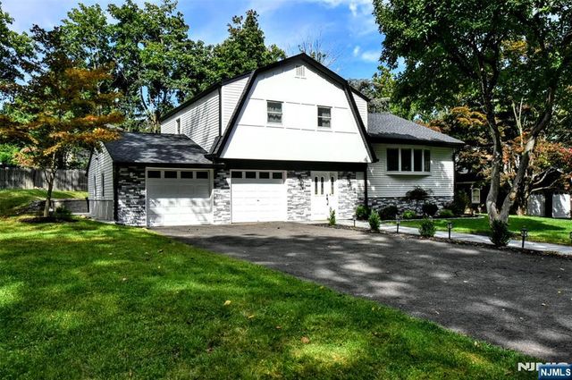 21 Branton Street, Park Ridge, NJ 07656