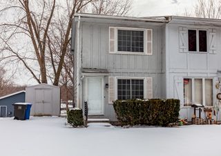 617 Hickory Hill Lane, Des Moines, IA 50317