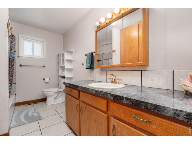 335 Mountain View Dr, Fort Collins, CO 80524