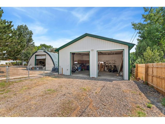 335 Mountain View Dr, Fort Collins, CO 80524