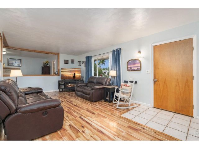 335 Mountain View Dr, Fort Collins, CO 80524