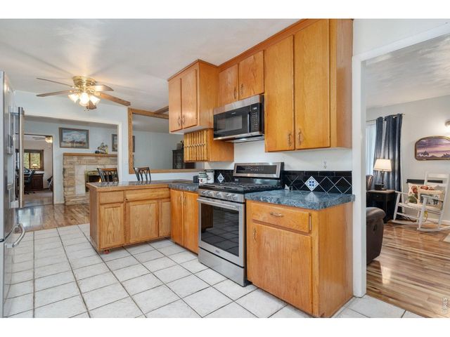 335 Mountain View Dr, Fort Collins, CO 80524