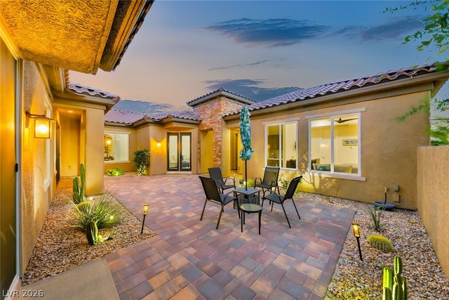 2948 Foxtail Creek Avenue, Henderson, NV 89052